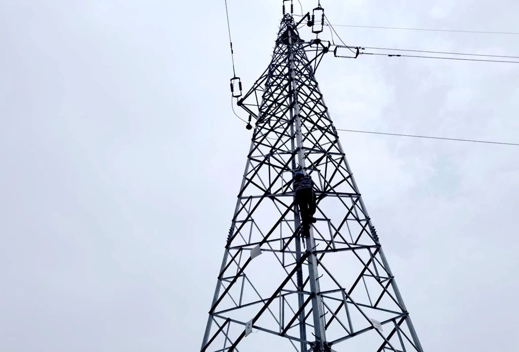 1722923239417851.jpg 1722923239417851.jpg